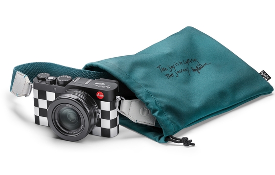LEICA D-LUX 7 VANS X RAY BARBEE EDITION LEICA D-LUX 7 VANS X RAY BARBEE EDITION