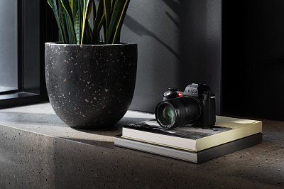 Leica Vario-Elmarit-SL 28-70 f/2.8 ASPH. Leica Vario-Elmarit-SL 28-70 f/2.8 ASPH.