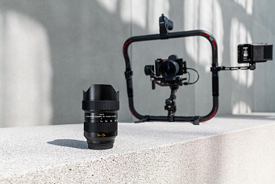 Two new ultra-wide-angle SL lenses Two new ultra-wide-angle SL lenses